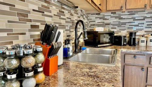 Quiet Cozy 2BR APT Black out Curtains - Foto 5