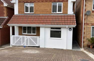 The Loft and The Den Apartments - Photo 22