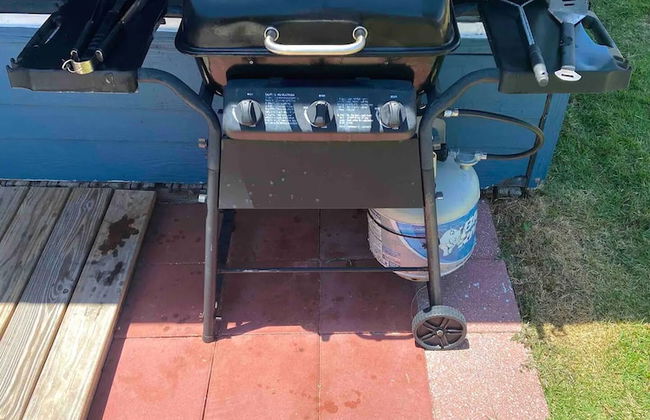 Surf Shack - Steps To The Beach, Lush Fenced Backyard 4 Bedroom Cottage - Foto 14