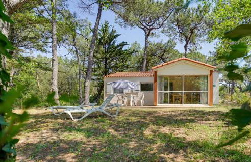 Awesome Home In La Faute-Sur-Mer - Foto 1