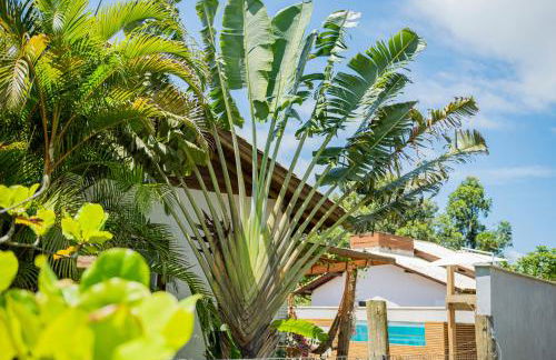 Casa Rústica com Piscina Privativa, Banheira de Hidromassagem, Ar-Condicionado, Pet friendly - Refúgio na Natureza a 5 Minutos do Centro de Imbituba, Perfeita para Famílias e Grupos - Photo 48