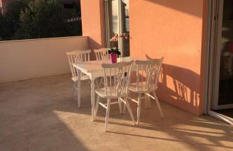 Beach front Paradise Apartment - Foto 19