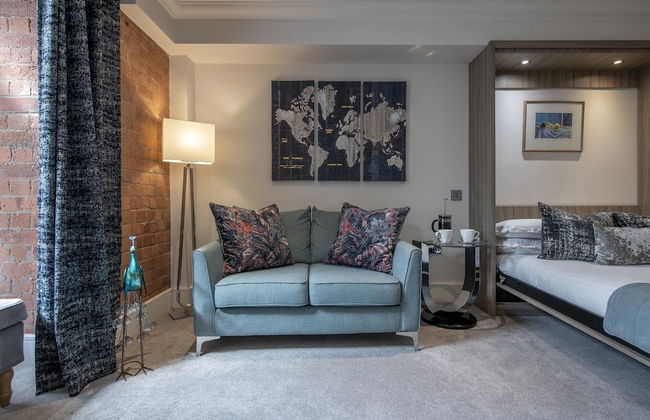 Chocolets - The Kitkat Suite - Photo 9