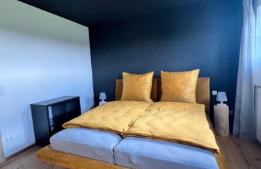 Stay Nice Apartments Dorfen Nähe München Jacuzzi Grillkota 75 Zoll TV - Foto 2