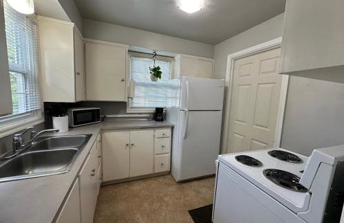 Charming 1930s Style Rustic Home - Photo 26