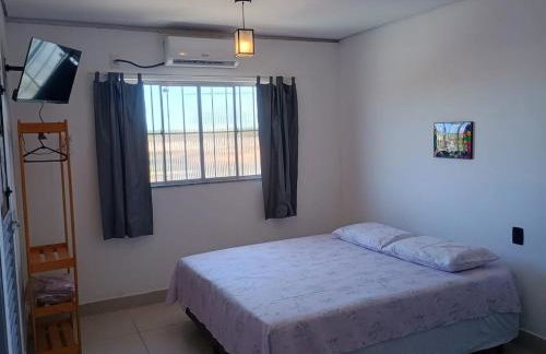 Studio completo, Ar, Tv, Wifi, perto de tudo - Foto 2