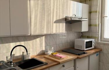 Apartament Bazyliańska - 100m do Metra "Bródno", 20 minut do centrum Warszawy - Foto 6