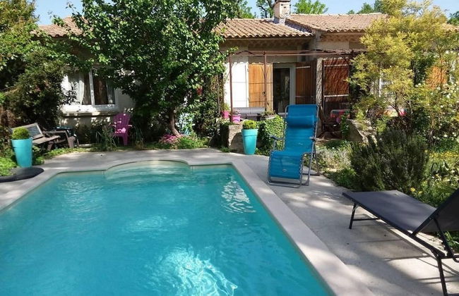 Nice Villa in Morieres-les-avignon With Pool - Foto 1
