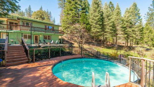 Your Spacious Escape: Creek, Pool, Sauna, Hot Tub - Foto 3, sunbed