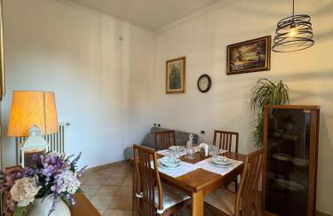 Bologna Fiera - Train Station Apartment - Free parking - Foto 4