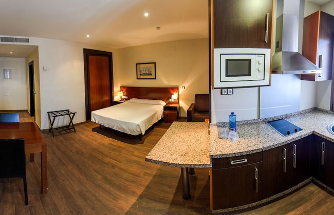 Hotel Apartamento Martín Alonso Pinzón - Photo 20