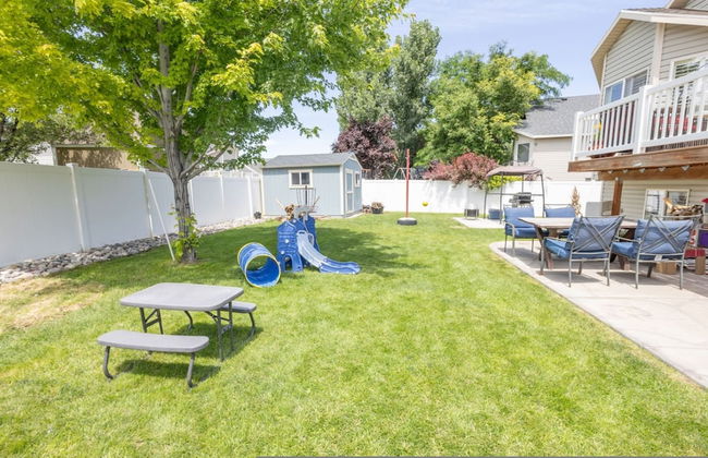 Farmington Gem 6BR Private Fenced Yard Sleeps 15 - Foto 48