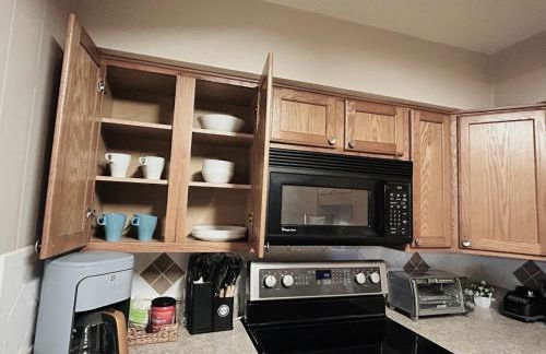 Spacious Lake Retreat for Families - Foto 35