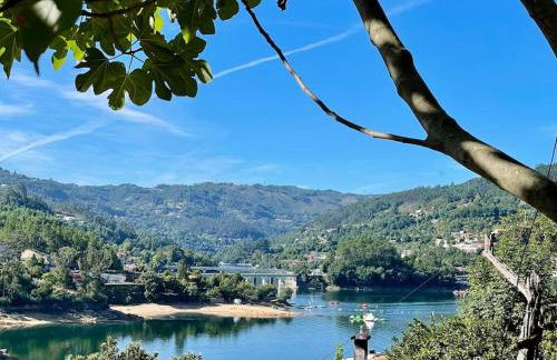 Cottage da Minha Terra 1890 près d'un lac - Foto 16