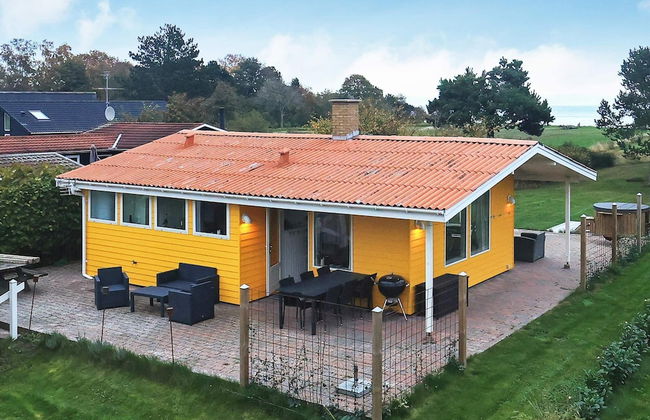 8 Person Holiday Home in Hesselager - Foto 1