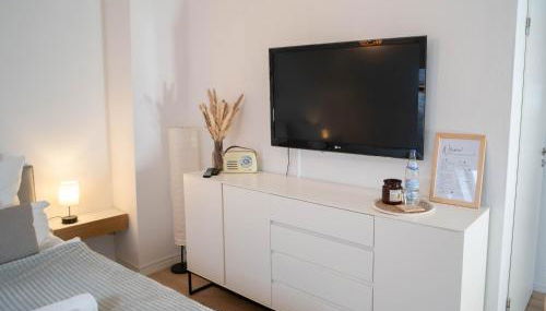COZY&RELAX APARTMENT-Balkon Küche Parkplatz WIFI Netflix - Foto 4