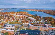 Charming Downtown Gem. 2 minutes to Salem. Workspace Included - Photo 13