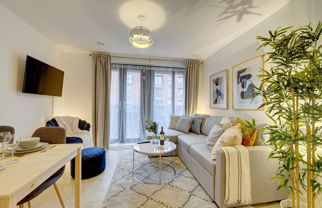 Lovely Flat in Kiln Close With Free Parking - Photo 68