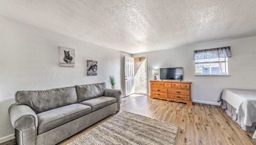 Chisums Cabin Unit, 6 Mi to River Park! - Foto 4