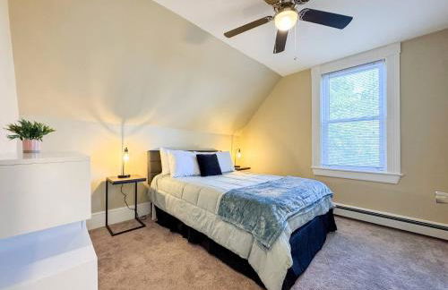 NEW-Queen Beds-Mins to Elliot-Catholic Medical-MHT - Foto 22