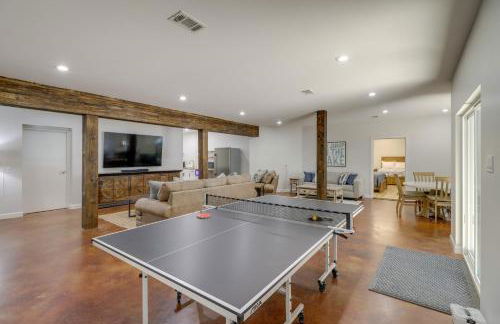 Luxury Lakefront Retreat with Deck and Patio! - Foto 23