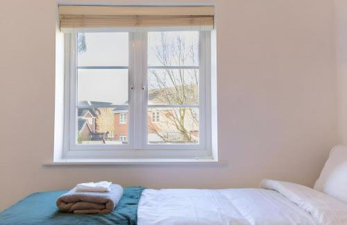 FREE parking, LARGE House for Contractors & Families, Sleeps 7, 25 mins to MANCHESTER & LIVERPOOL - Foto 48