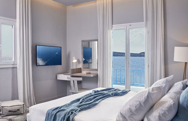 Poseidon of Paros - Photo 13