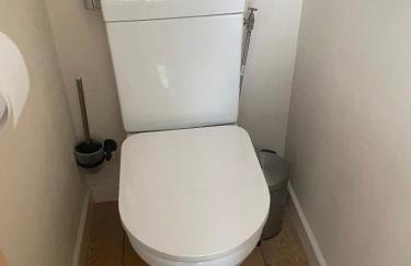 Glass and wood designer villa with garden in centertown - Foto 70