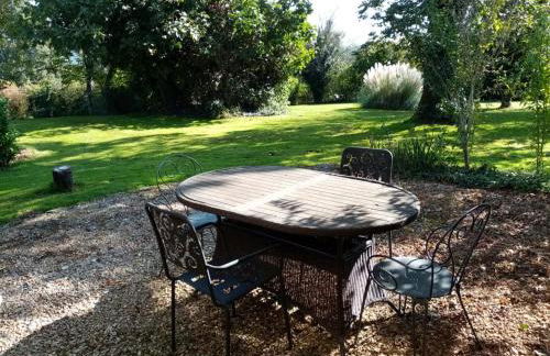 La Vieille Ferme: superbe complexe de 3 gîtes en pierre avec Piscine au coeur du Périgord Noir - Foto 48