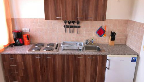 Bei Marko - Photo 2, stove