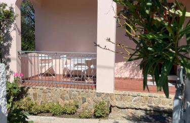 Sea Rocks House - Photo 18
