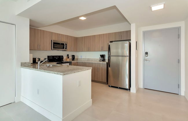 Roami at Grove 27 - Photo 95