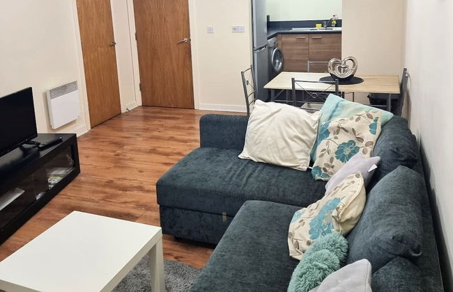 Central 2-bedroom Apartment, Chelmsford, Parking - Foto 10