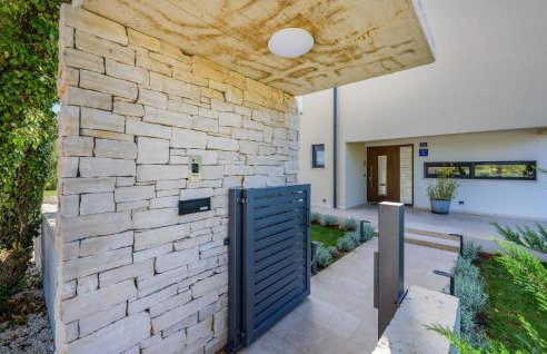 Nice Home In Jehnici With Wifi - Foto 19