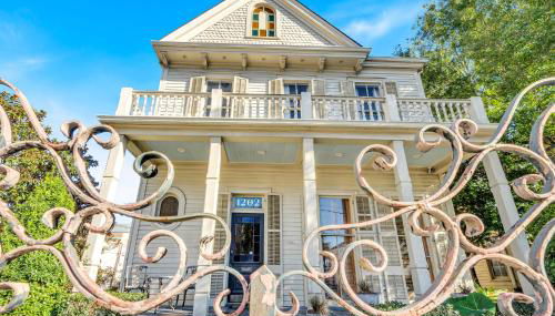 Historic 3BR LGD Gem Near Magazine & FQ - Foto 3