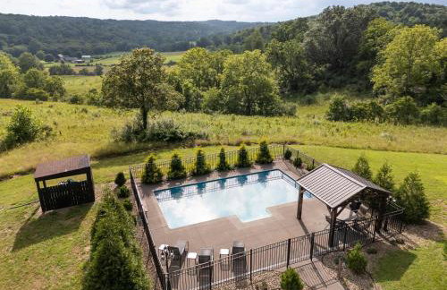 Serenity Ridge 6 Br Sleeps 16 Pool Hot Tub - Foto 6