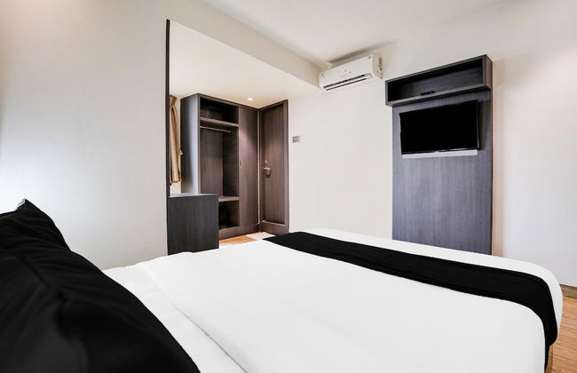 Cozy Stays Andheri Near Western Express Highway - Photo 19