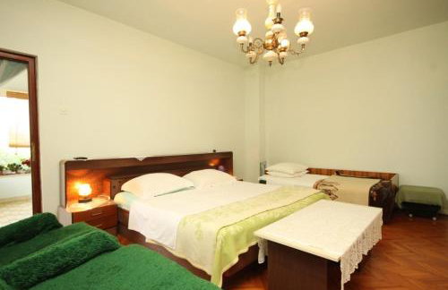 Apartments by the sea Ugljan - 8304 - Foto 14