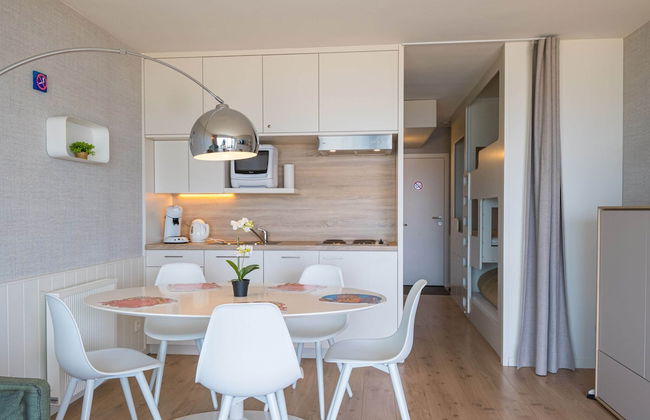 Modern Studio With sea View and Garage - Foto 13