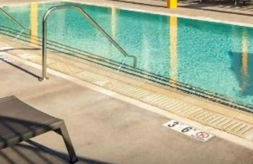 Stylish 2BR Near Dodgers Stadium by Oneluxstay - Foto 29