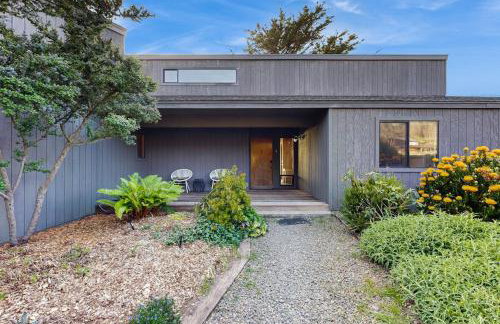 Bowsprit Retreat - Photo 27