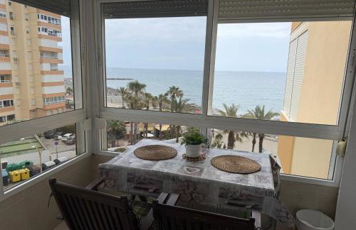 Estudio MAR EN CALMA, Primera Línea de Playa con Vistas al Mar - Foto 3
