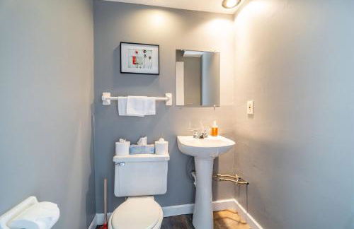 Cozy Brick-Short North Condo - (fenced yard) - OSU - Foto 17