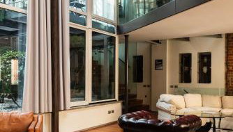YouHosty - Luxury Town House - Photo 1