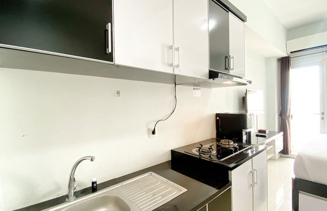 Best Deal And Cozy Studio Tamansari Mahogany Karawang Apartment - Photo 5