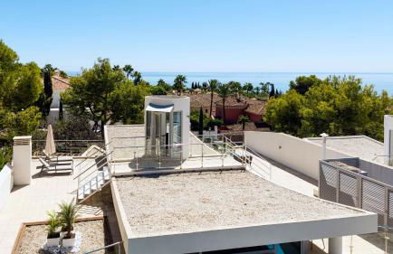 VACATION MARBELLA I Villa Finesse, Luxury Villa, Golden Mile, Swimming-pools, Sauna, Spa, Gym, Minutes from Golfs and Beaches - Foto 17