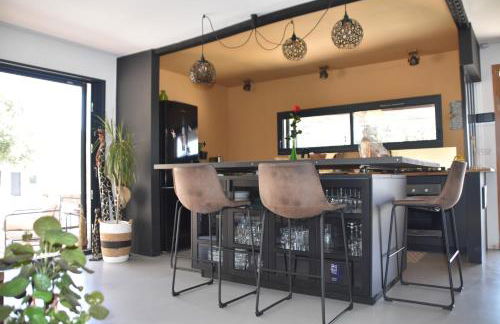 Nouveau : Magnifique Villa individuelle avec piscine Rocbaron Var - Foto 27