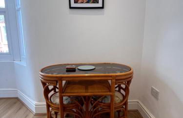 2025 Award Winner Liverpool Cherry House - 4 Bedrooms - Foto 11