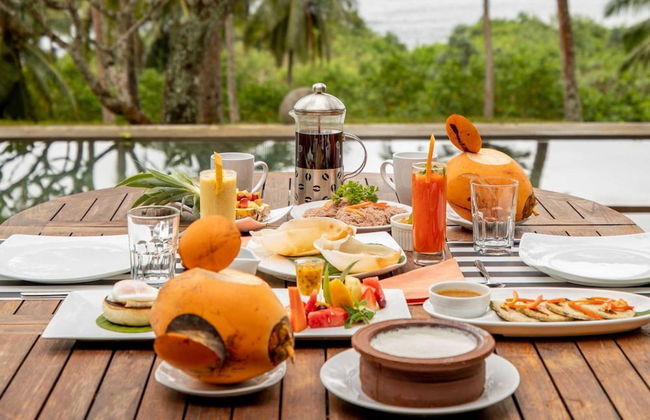 Sustainably Designed Villa Overlooking Indian Ocean - Photo 24