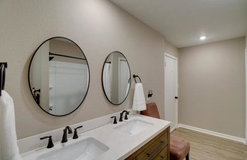 Arkansas Vacation Rental on Greers Ferry Lake! - Photo 12